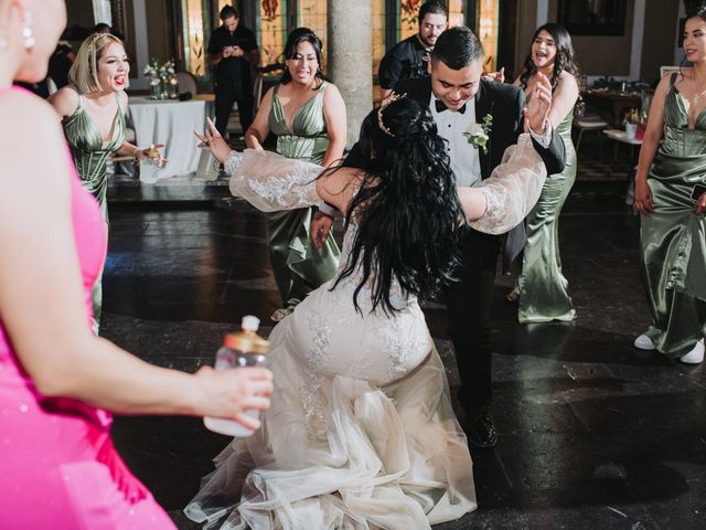 La boda de Carlos y Tris en Guadalajara, Jalisco 56