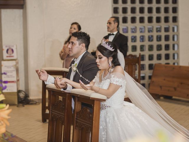 La boda de Ángel y Fabiola en Santa Catarina, Nuevo León 56