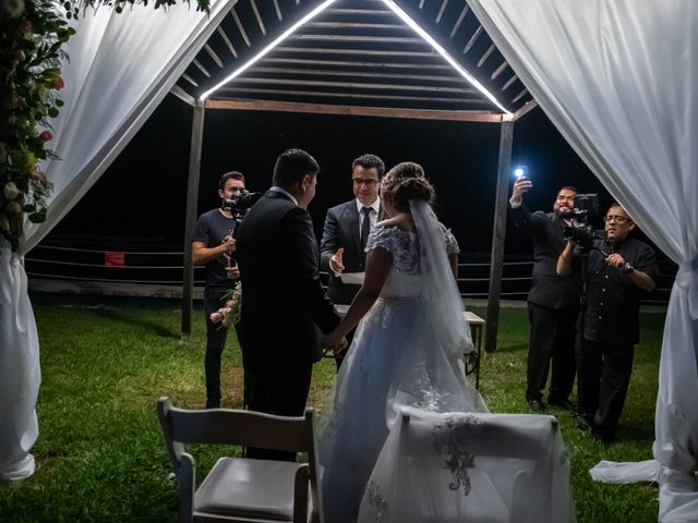 La boda de Julio y Crystel en Boca del Río, Veracruz 21