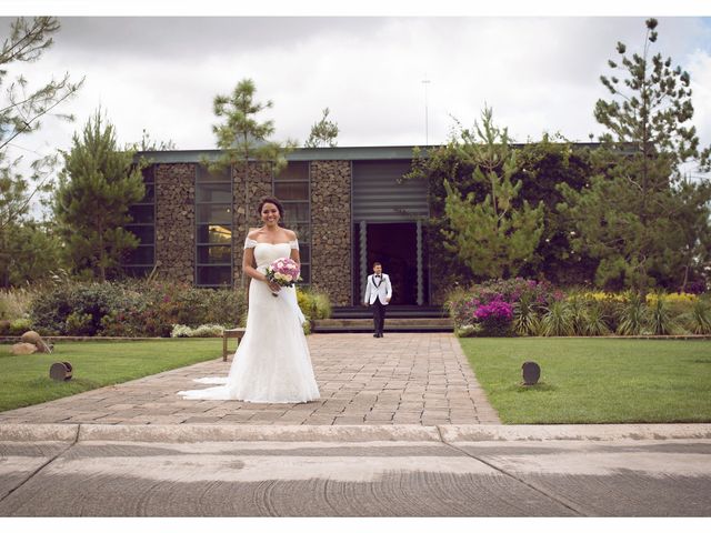 La boda de Alex y Vero en Morelia, Michoacán 9