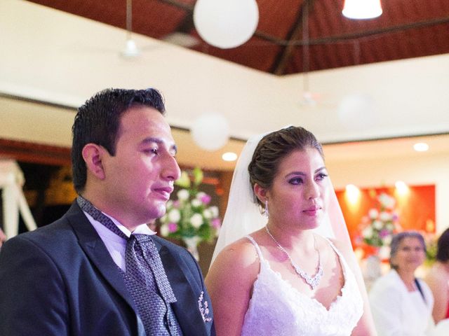 La boda de Ricardo y Berenice en Tuxtla Gutiérrez, Chiapas 11