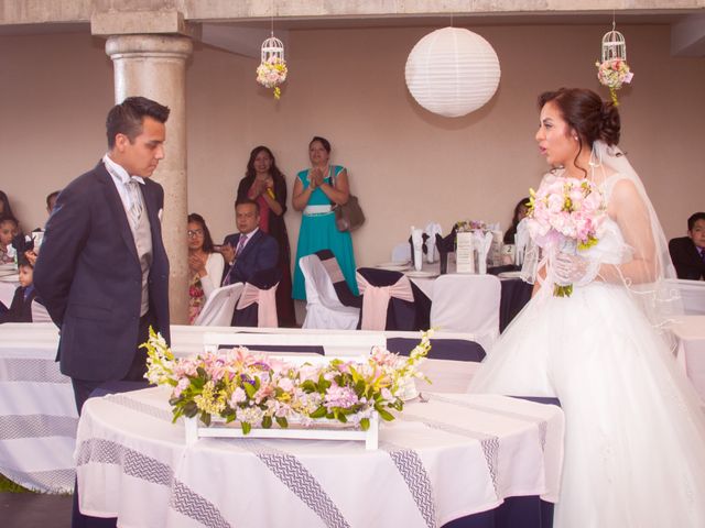 La boda de Erik y Karen en Xochimilco, Ciudad de México 35