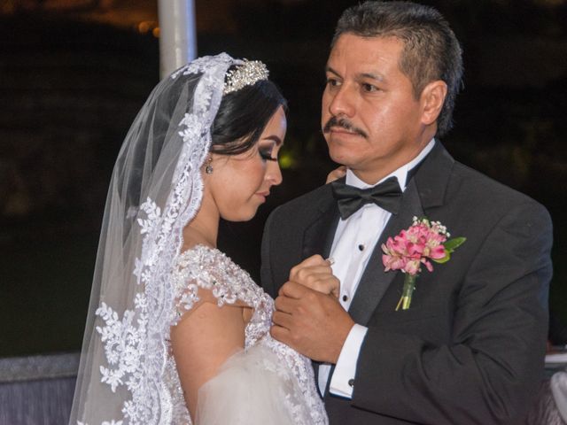 La boda de Hugo y Daniela en León, Guanajuato 33