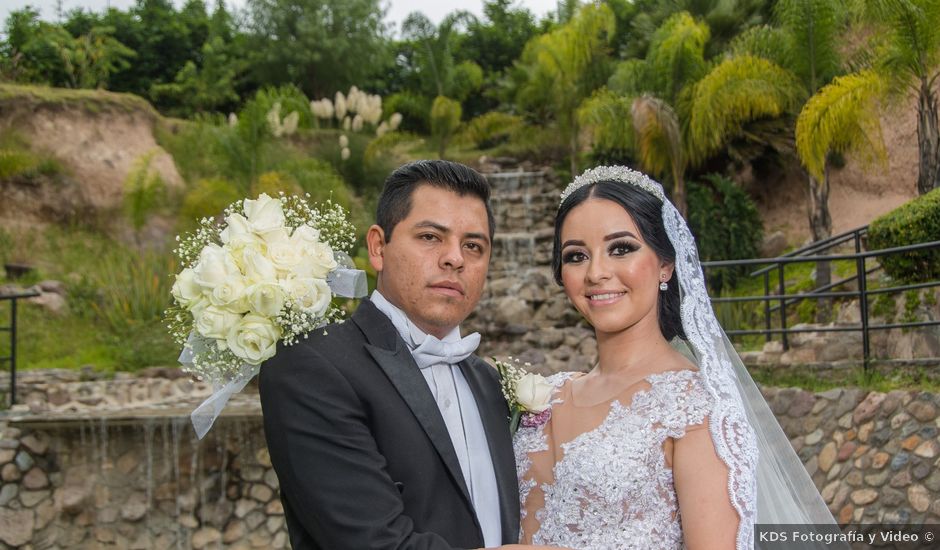 La boda de Hugo y Daniela en León, Guanajuato