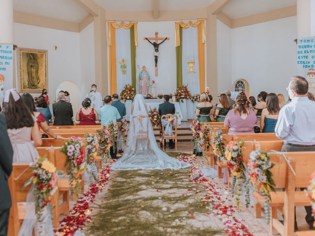 La boda de Carlos Alexander y Berenice en Tuxtla Gutiérrez, Chiapas 12