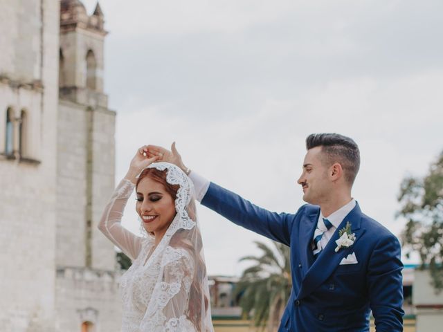 La boda de Leslie y Jonathan en Oaxaca, Oaxaca 64