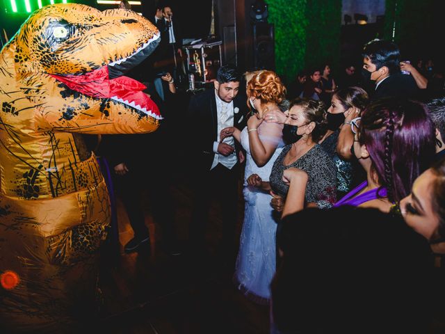 La boda de Mario y Oralia en San Nicolás de los Garza, Nuevo León 25