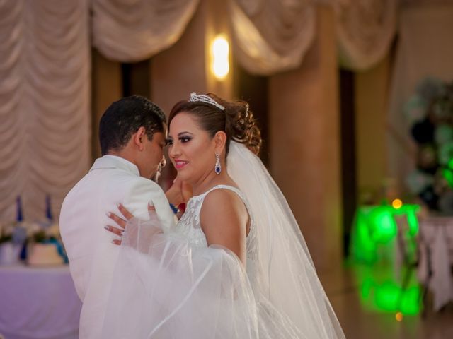 La boda de Ernesto  y Estela en Coatzacoalcos, Veracruz 15