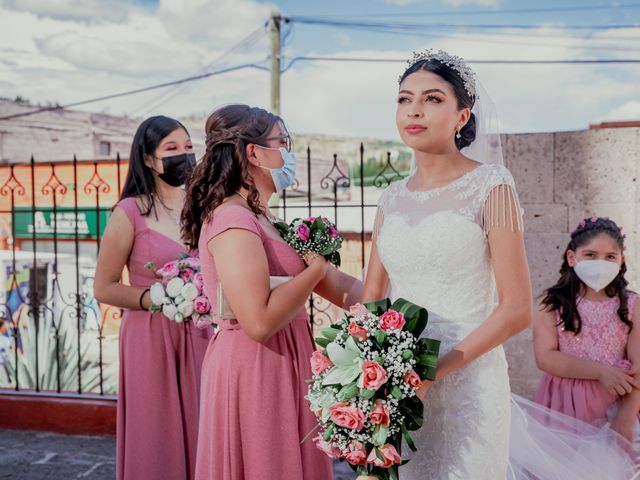 La boda de César y Berenice en Colón, Querétaro 1