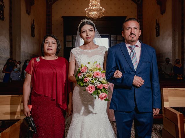 La boda de César y Berenice en Colón, Querétaro 10