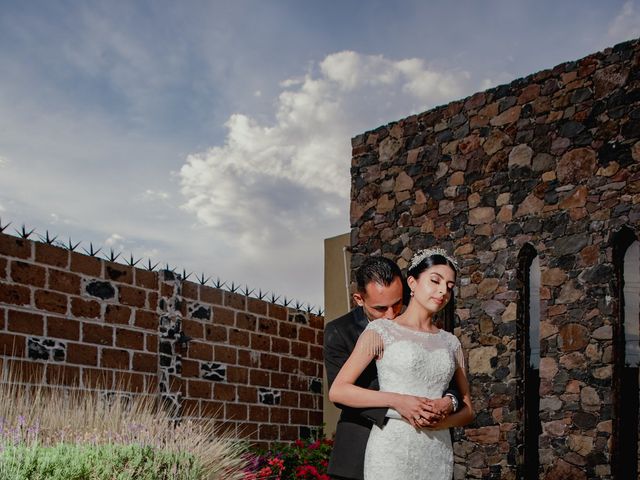 La boda de César y Berenice en Colón, Querétaro 60
