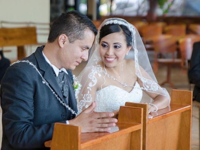 La boda de Francisco y Viridiana en León, Guanajuato 27