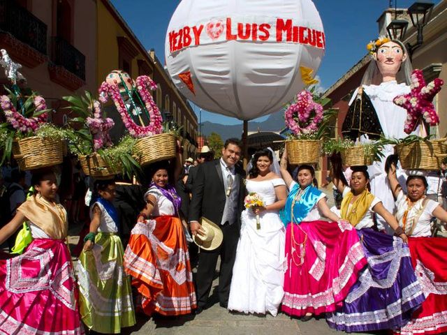 La boda de Luis Miguel y Yezby en Oaxaca, Oaxaca 16