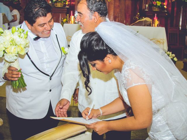 La boda de Héctor y Ángeles en Tuxtla Gutiérrez, Chiapas 19