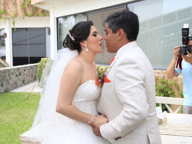 La boda de Oscar  y Izaret  en Temixco, Morelos 8