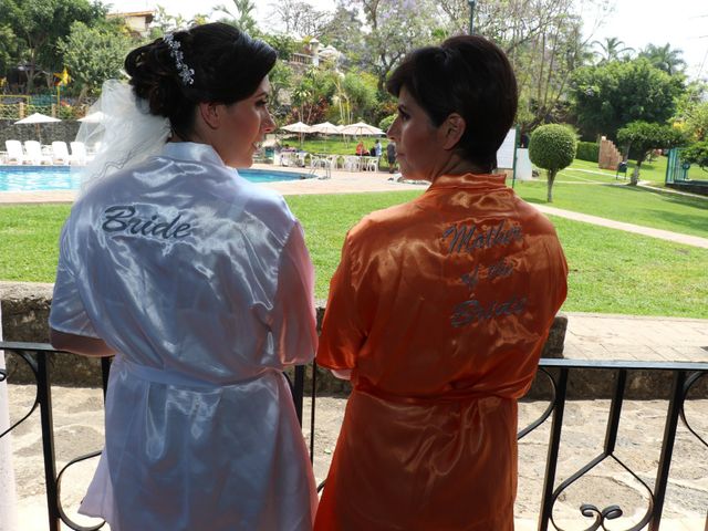 La boda de Oscar  y Izaret  en Temixco, Morelos 32