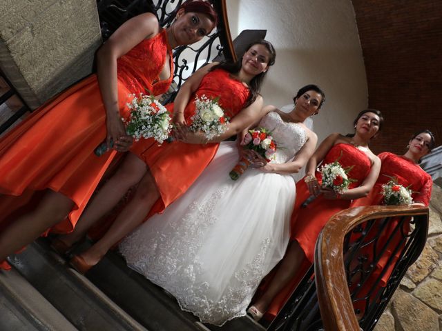 La boda de Oscar  y Izaret  en Temixco, Morelos 36