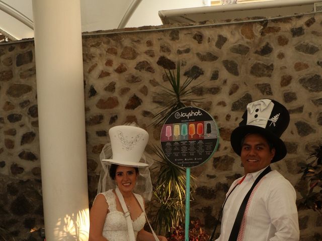 La boda de Oscar  y Izaret  en Temixco, Morelos 44