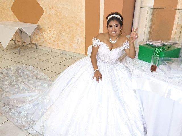 La boda de Luis  y Brenda  en Uruapan, Michoacán 31