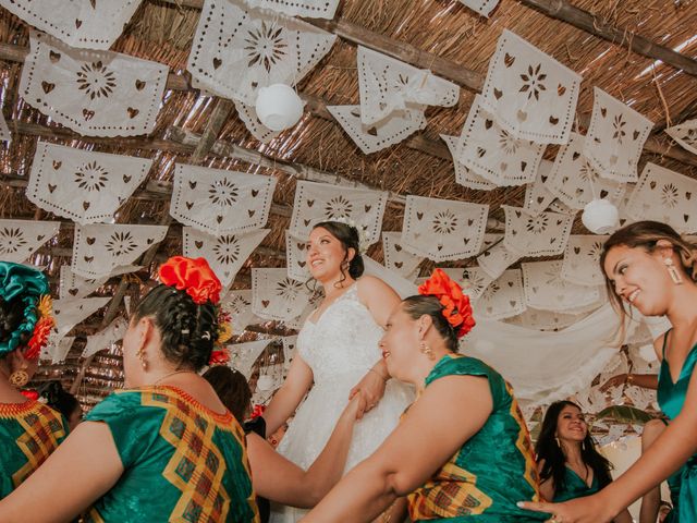La boda de Frank y Adriana en San Pedro Comitancillo, Oaxaca 52
