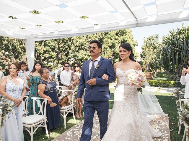 La boda de Julio y Diana en Xochitepec, Morelos 16