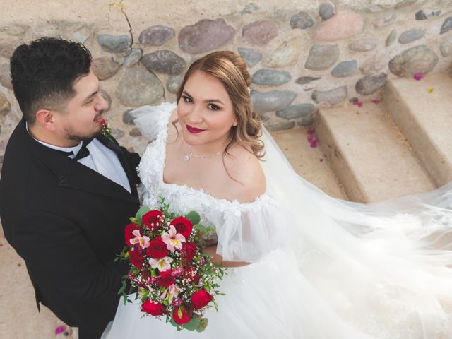 La boda de Jonatha y Karina en Hermosillo, Sonora 32