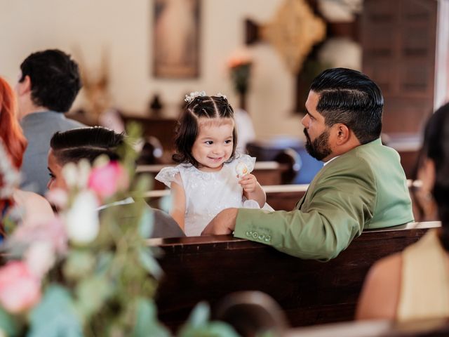 La boda de Nicole higuera  y Roberto Landeros  en Ensenada, Baja California 6