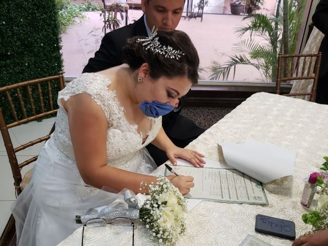 La boda de Roberto y Iris en Matamoros, Tamaulipas 5