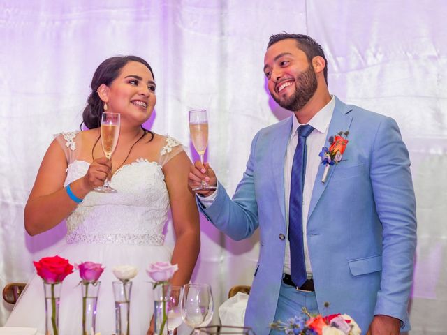 La boda de Chris y Carolina en Cancún, Quintana Roo 5