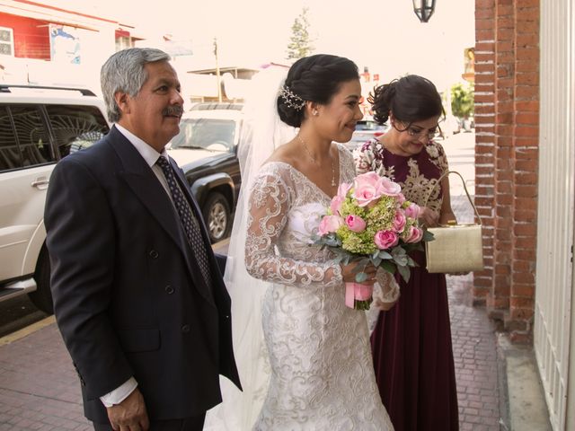 La boda de Pablo y Iris en Uruapan, Michoacán 8