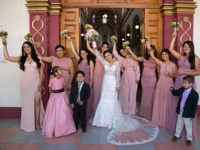 La boda de Pablo y Iris en Uruapan, Michoacán 14