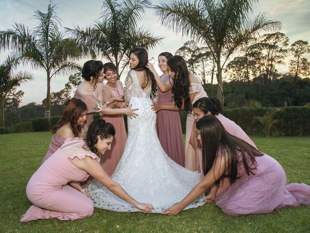 La boda de Pablo y Iris en Uruapan, Michoacán 41