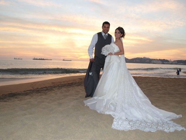 La boda de Cesar y Bricia en Manzanillo, Colima 8