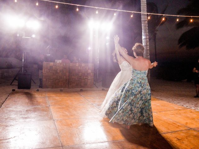 La boda de Dana y Daniel en Telchac Puerto, Yucatán 81