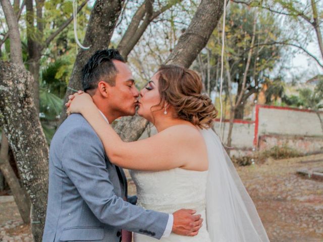 La boda de Carlos y Carmen en Querétaro, Querétaro 3