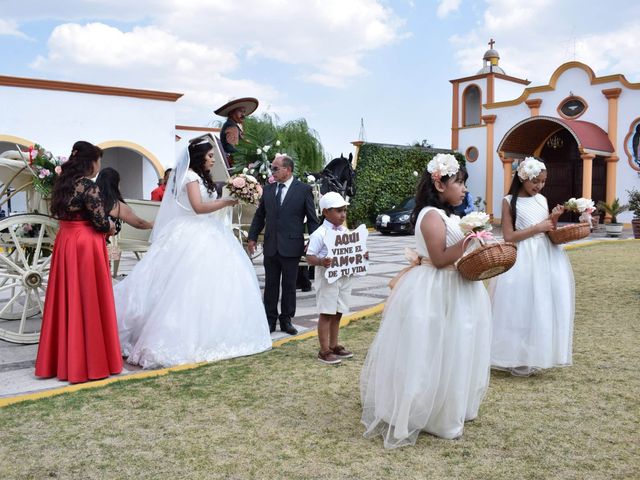 La boda de Uziel  y Ixchel  en Toluca, Estado México 16