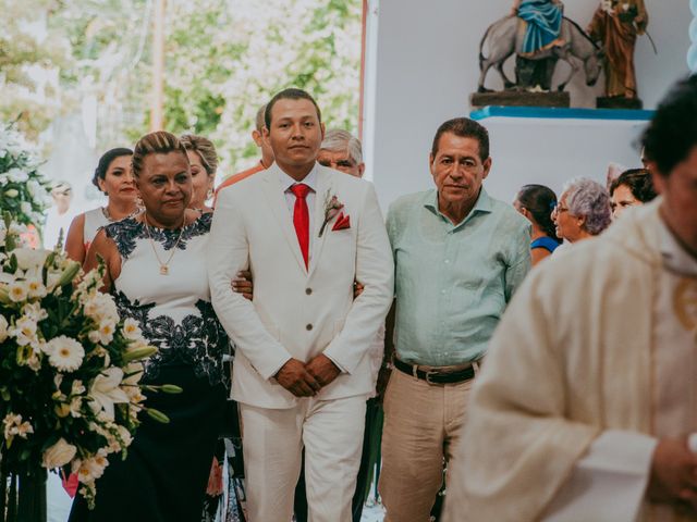 La boda de Juan y Karen en Puerto Escondido, Oaxaca 16