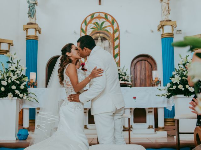 La boda de Juan y Karen en Puerto Escondido, Oaxaca 25