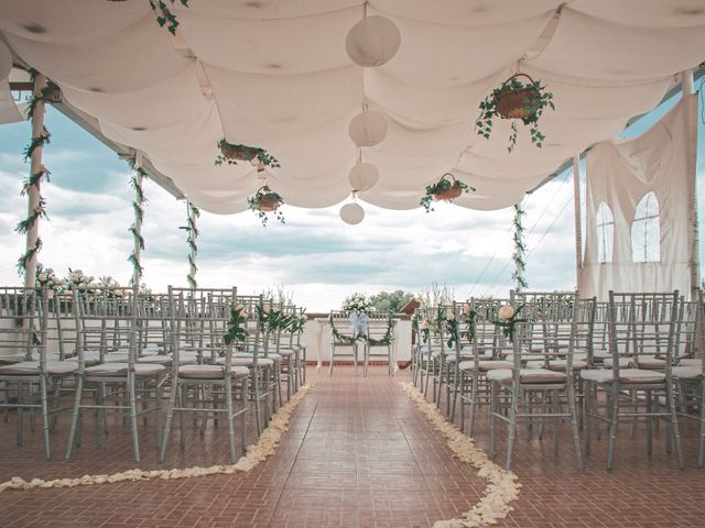 La boda de Alejandro y Viridiana en Tlalpan, Ciudad de México 1