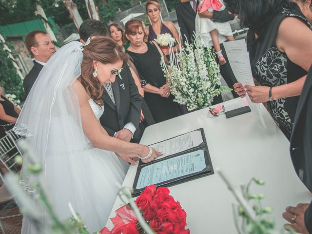 La boda de Alejandro y Viridiana en Tlalpan, Ciudad de México 34