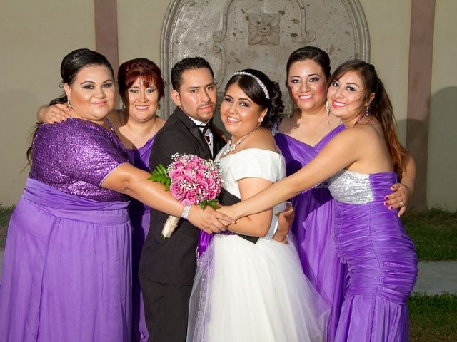 La boda de Erick y Lupita  en Matamoros, Tamaulipas 15
