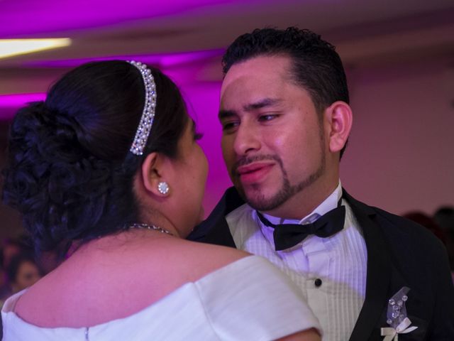 La boda de Erick y Lupita  en Matamoros, Tamaulipas 17