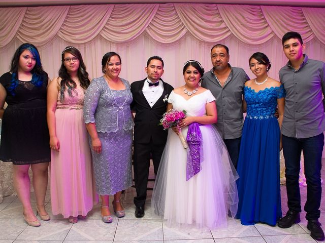 La boda de Erick y Lupita  en Matamoros, Tamaulipas 24