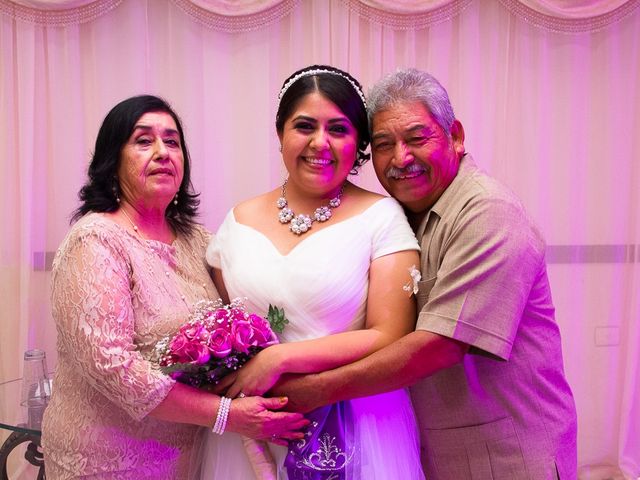 La boda de Erick y Lupita  en Matamoros, Tamaulipas 26