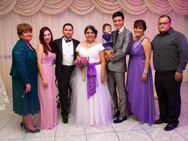 La boda de Erick y Lupita  en Matamoros, Tamaulipas 32