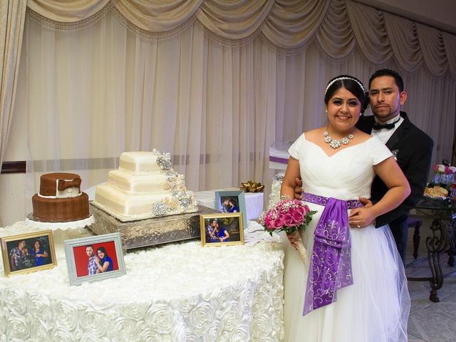 La boda de Erick y Lupita  en Matamoros, Tamaulipas 52