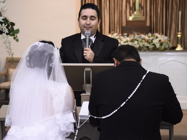 La boda de Aaron y Nohemi en Monterrey, Nuevo León 4
