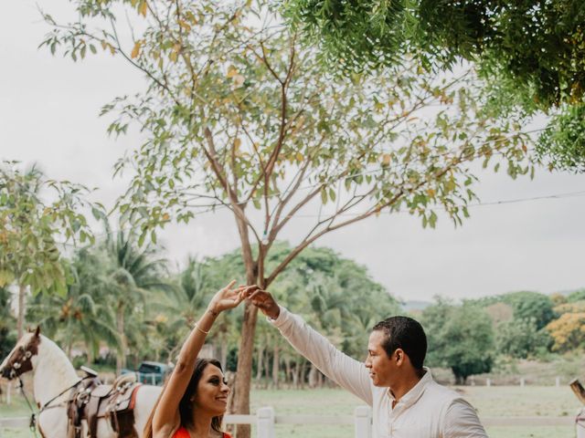 La boda de Juan y Karen en Puerto Escondido, Oaxaca 27