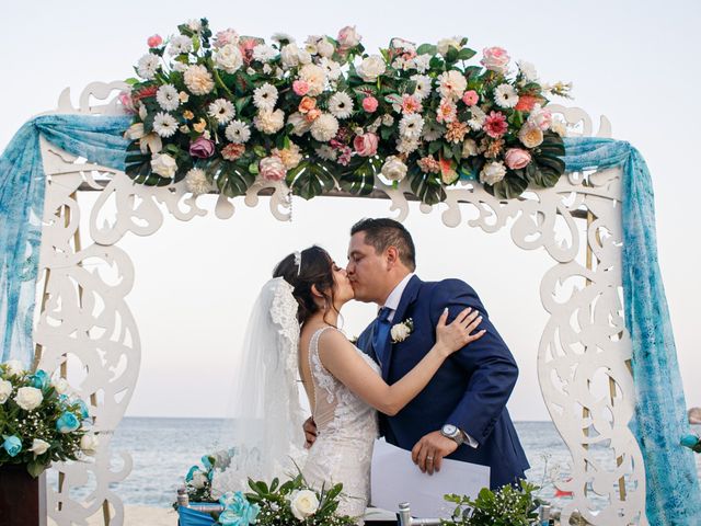 La boda de Paco y Maye en Huatulco, Oaxaca 35