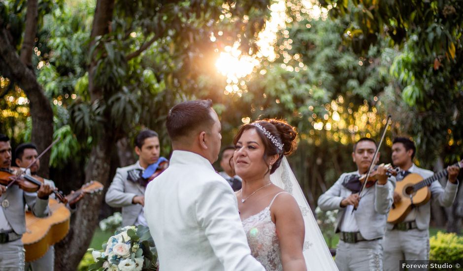 La boda de Bernardo y Sandra en Xochitepec, Morelos